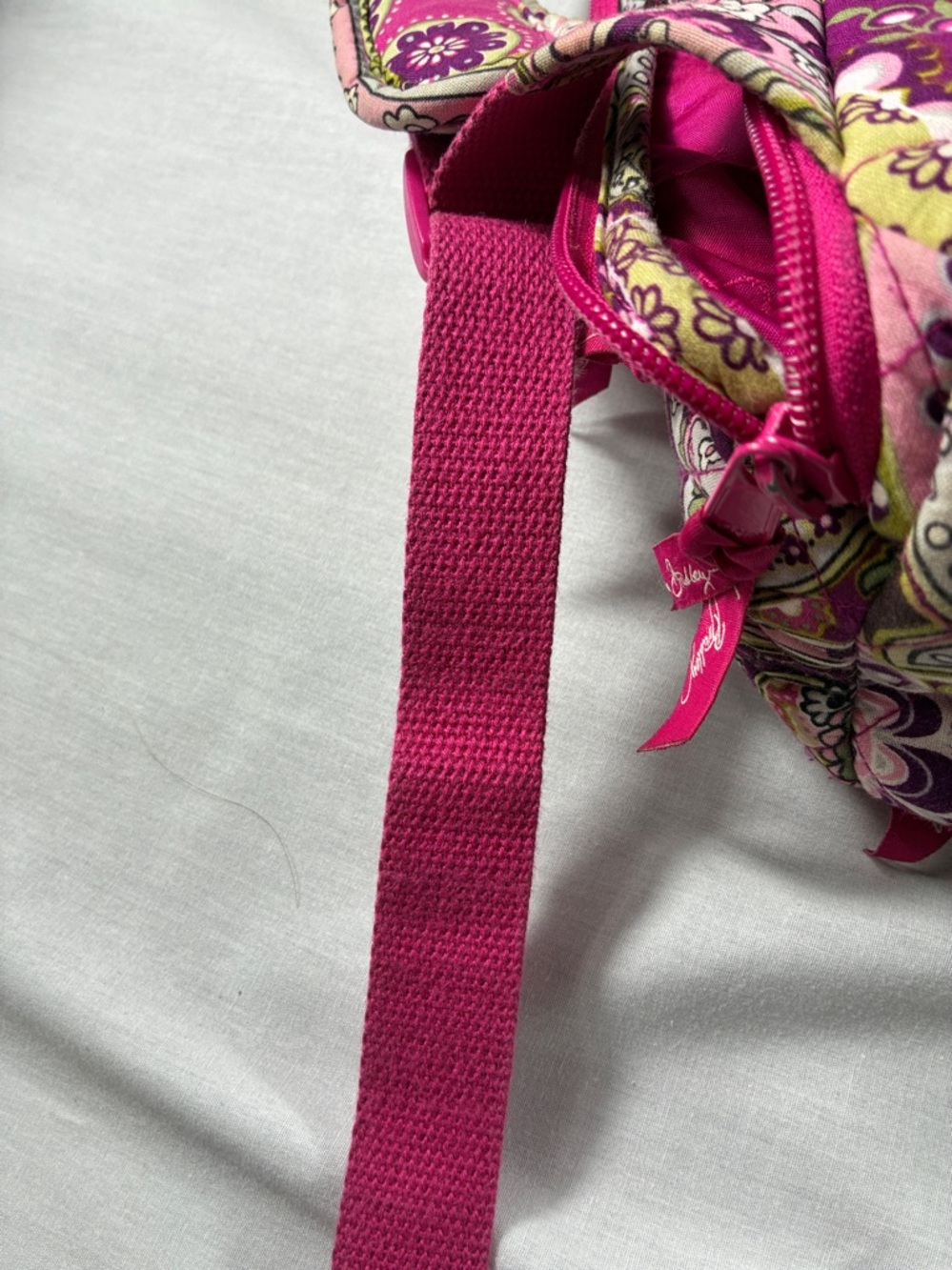 Rare Vera Bradley Very Berry Paisley Backpack School Travel Large Laptop Bag EUC - Picture 8 of 10